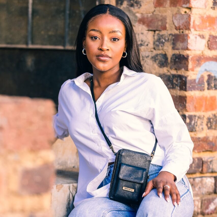 Mebala Avuyile Satchel leather bag Ronnel Homu