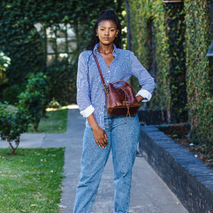 Mebala Leather bags Buhle bucket dark brown 2